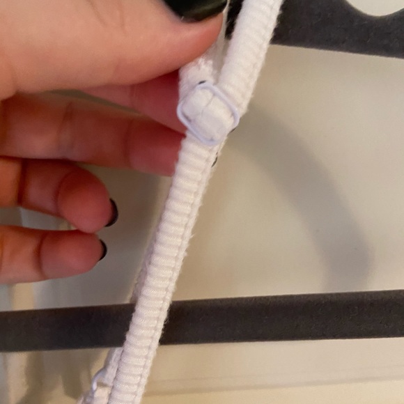 Garage cropper tank with ruffled edges - Picture 4 of 4